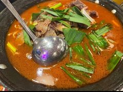 -霄汉牛三鲜湖北砂锅菜(万松园2店)