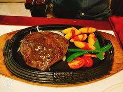 -爱丽丝牛排西餐厅(光谷步行街店)