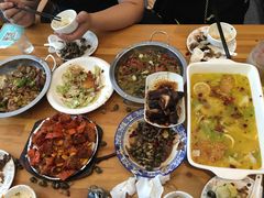 -乌镇那一年小院主题餐厅(甘泉西路店)