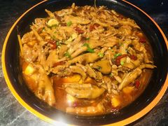 -胖哥俩肉蟹煲(长沙高铁吾悦广场店)