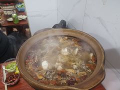 -威邵鸡煲(西华路总店)