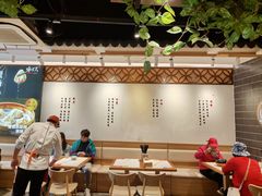 -馋三尺蟹粉小笼(人民广场店)