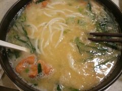 -霸王茶姬(南强街店)