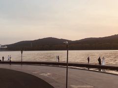 -水上明月·湖景餐厅