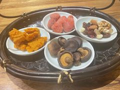 -梅间堂茶馆(绿地缤纷城店)