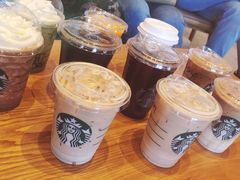 -星巴克(大庆让胡路万达广场店)