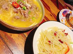 酸汤肥牛-庆江南江南菜(张家港吾悦店)