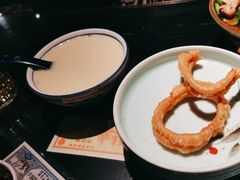 豆汁儿焦圈儿-四世同堂·京菜·烤鸭(双井店)
