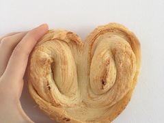芝士大蝴蝶酥-国际饭店·帆声西饼屋(黄河路店)