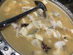 鳕鱼豆腐汤-小俩口烧烤东北菜(双井店)