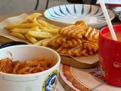 -必胜客(港城新天地店)