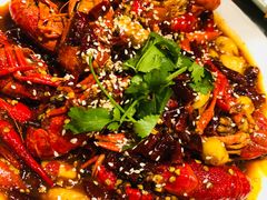 麻辣小龙虾-小俩口烧烤东北菜(双井店)