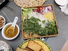 -官塘陈记鱼生·潮汕砂锅粥·牛肉火锅(潮枫路总店)