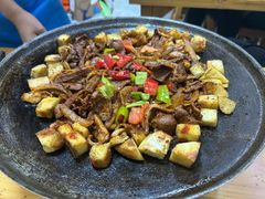 -老周炒拨拉(甘州总店)