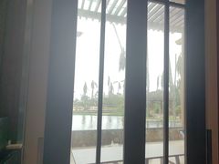 -亚龙湾希尔顿自助餐厅·海鲜·烧烤·沙滩BBQ·现场乐队