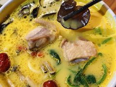 -云海肴云南菜·蒸汽石锅鱼(北京良乡华冠店)