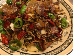 鸡油菌炒坛子肉-宋记冕宁土菜馆(海门渔村二店)