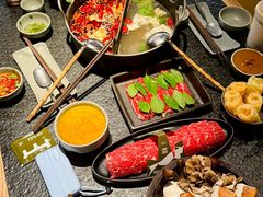 -三出山火锅(南京万象天地店)