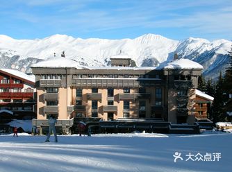 带了一点点欧洲山区的老旧调调
