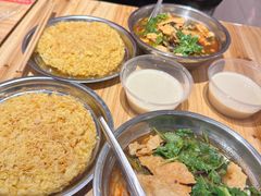 -柳州肥姨妈大骨螺蛳粉(东靖路店)