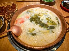 -洱火云南酸菜牛肉火锅(石景山当代商城店)