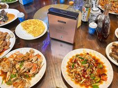 -三亚火车头万人海鲜广场