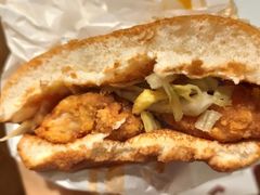 肉肉大方炸鸡堡-麦当劳(济泺路店)