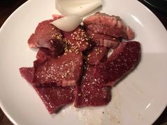 -焼肉まんぐう
