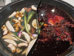 -卤校长老火锅(杨家坪直营店)