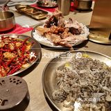 前台说：前面排队90桌‼️当时我就震惊了😓