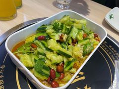 凉拌青瓜-大院涮烤·东北经典老味烧烤·铜锅涮肉(江南东路店)