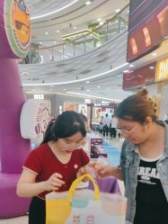 -孩子王(万达广场店)