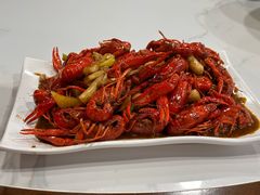 -聚红尚龙虾·烧烤·家常菜(济南路新天地店)