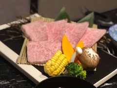 -山川小町·极番烧肉(新地假日广场店)