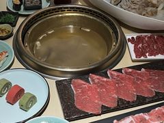 -余欢领鲜火锅(新街口店)