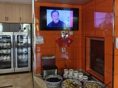 -闫家驴肉老店(华电一校店)