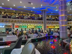 -碧中海汤泉汗蒸酒店