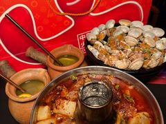 -何师烧烤Pro ·江湖川菜·小龙虾·精酿(太古里旗舰店)