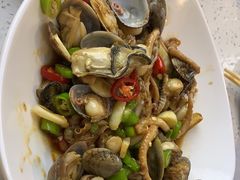 -巧克力渔家.小船海鲜胶东菜(万平口店)