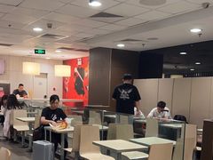 -麦当劳(西客站店)