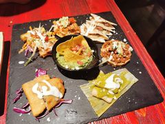 -Pistolera Mexican Cantina女枪手墨西哥餐厅(碧云路店)