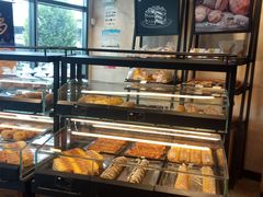 -皇冠幸福里动物奶油生日蛋糕(宗关地铁店)