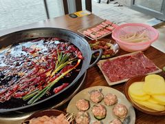 -周幺妹重庆老火锅(银泰城总店)