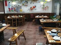 大堂-三里屯土灶炖公鸡地锅鸡(江东店)