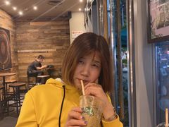 -星巴克臻选(威海威高广场店)