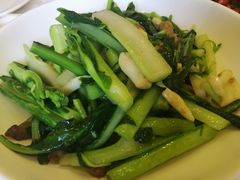 猪油渣炒高脚菜心-美景家宴