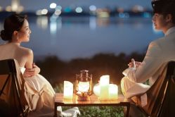 -至臻微拉婚纱摄影