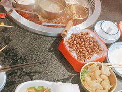 -醉董牛川派鲜肉自选火锅(烟台店)