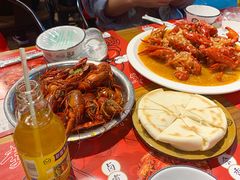 -李双猪·小龙虾·烧烤·羊肉煲(乐山店)