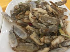 -侬佳蒸菜馆(听潮店)